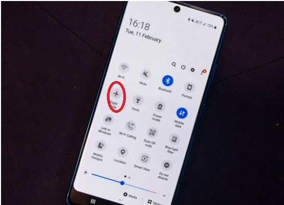 airplane mode in android
